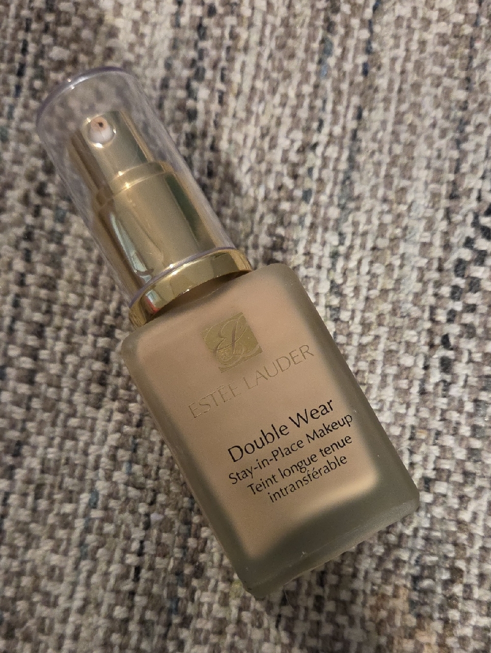 Estee Lauder Double Wear Foundation - Warm Beige